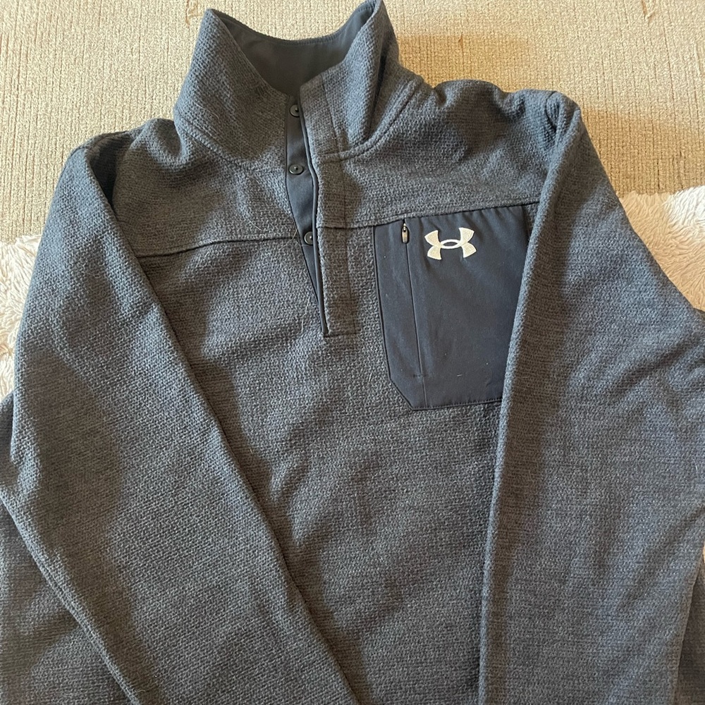 UNDER ARMOUR MENS PULLOVER NWOT